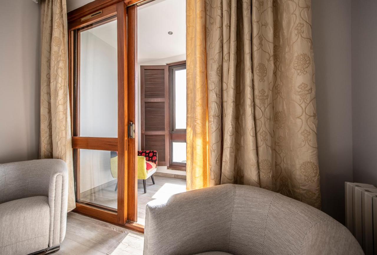 Appartement Front De Mer Hyper Centre Ajaccio  Bagian luar foto